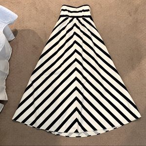 Jessica Simpson Maternity Strapless Maxi Dress